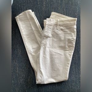 NWOT white old navy jeans size 10 perfect condition